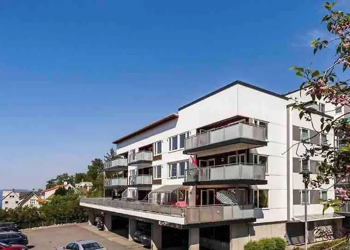 شقة Newly Renovated 3-room برغن